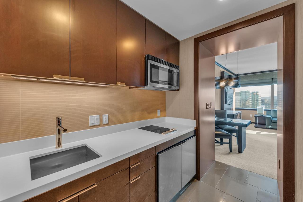 Vdara Studio Suite 011 Pool View Free Valet Parking Las Vegas Buitenkant foto